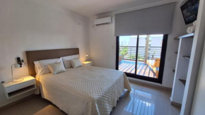 Dpto 3 personas con Balcon & wifi